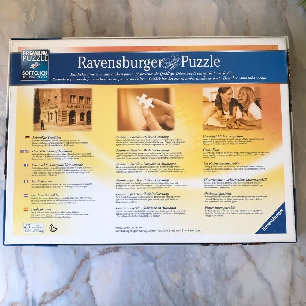 Ravensburger 1000 Piece Puzzle Dogs Galore! No. 15 633 7